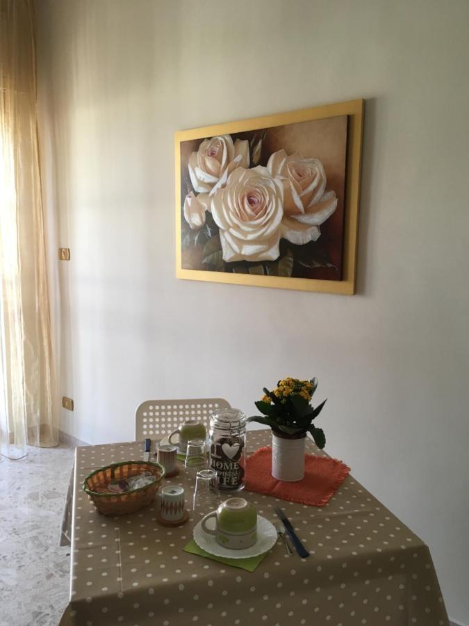 B&B Al Campanile Taranto Eksteriør billede