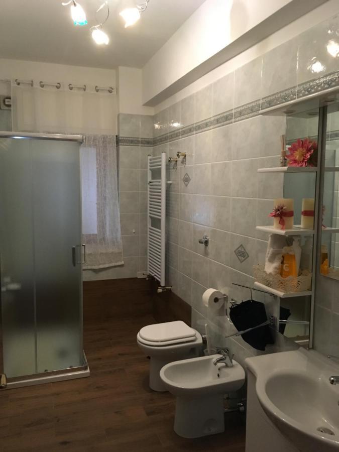 B&B Al Campanile Taranto Eksteriør billede